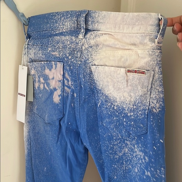 Hudson Jeans - Picture 6 of 7